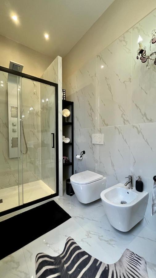 Belvedere Luxury Apartment, View On The Lucca Walls Екстериор снимка