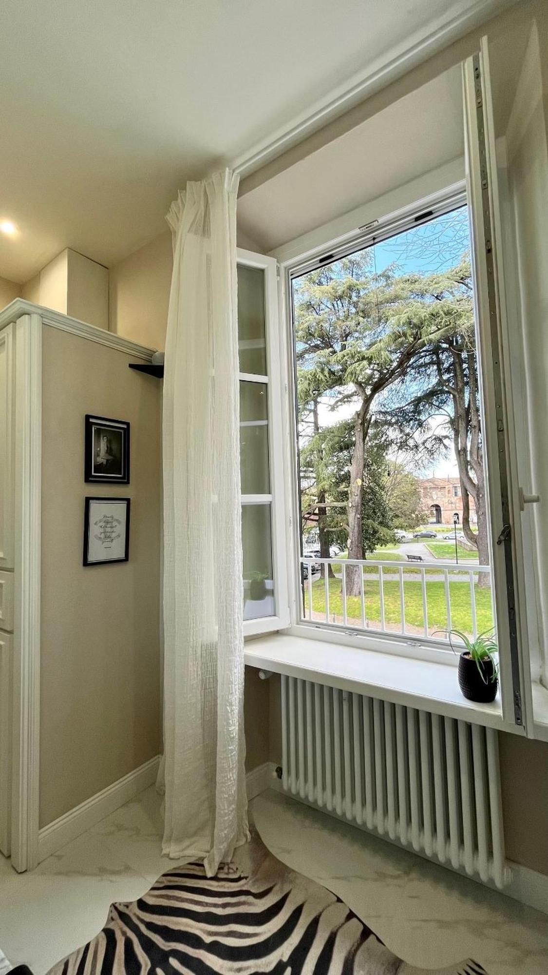 Belvedere Luxury Apartment, View On The Lucca Walls Екстериор снимка